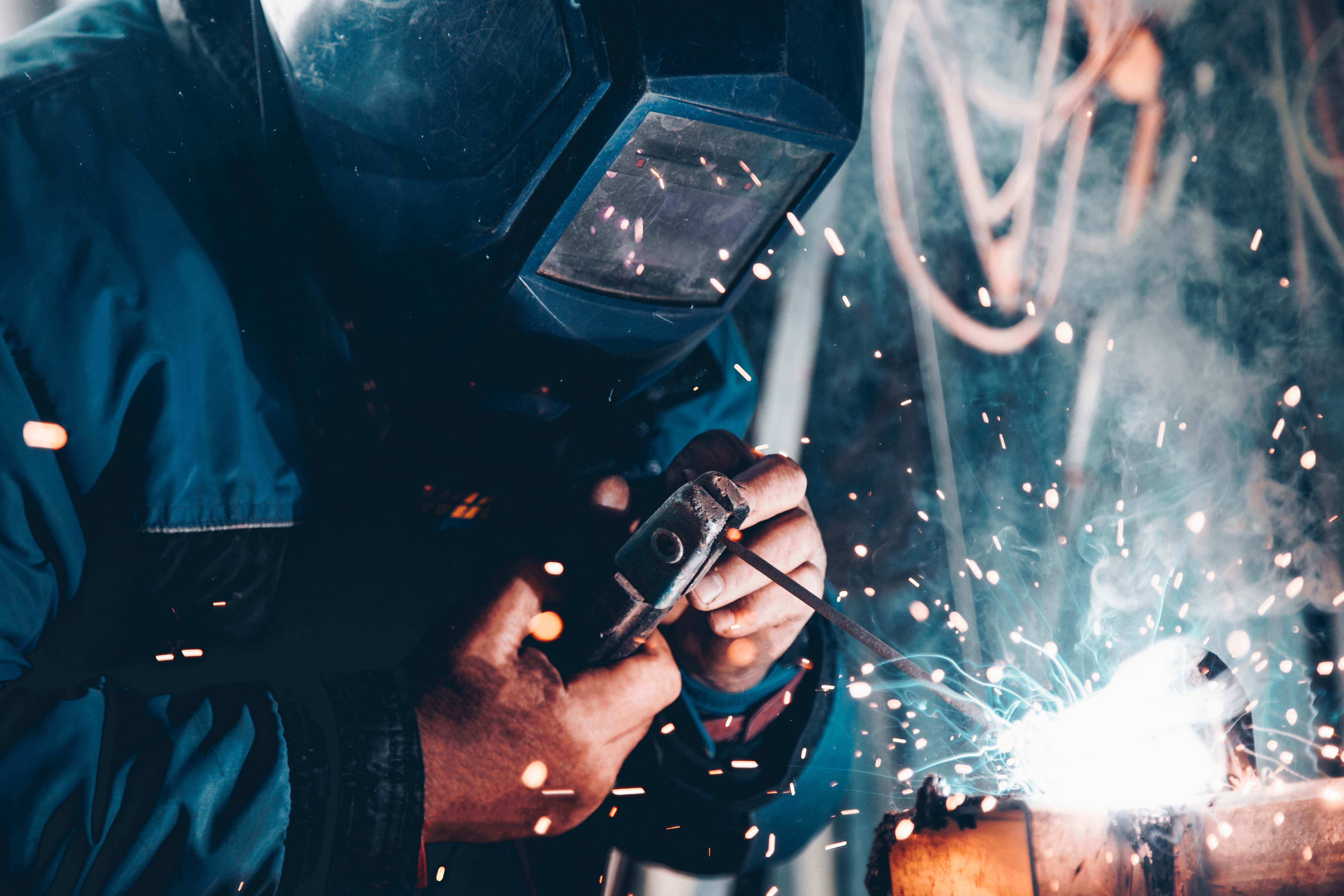 Ausbildung Fachkraft für Metalltechnik in Cham Komm ins TeamOrange und entwickle mit uns deine Superkräfte